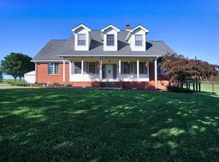 11748 State Route 136 E, Henderson, KY 42420