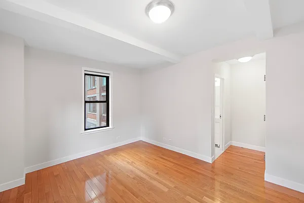 Rented by Stonehenge NYC LLC | media 8
