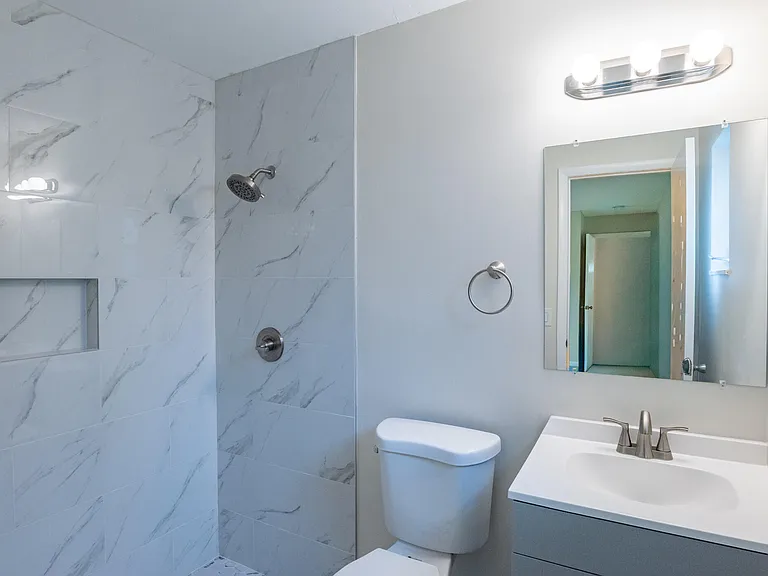 308 Park Ave — Photo 17