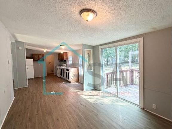 2nd image of 304 Chevy Chase Blvd