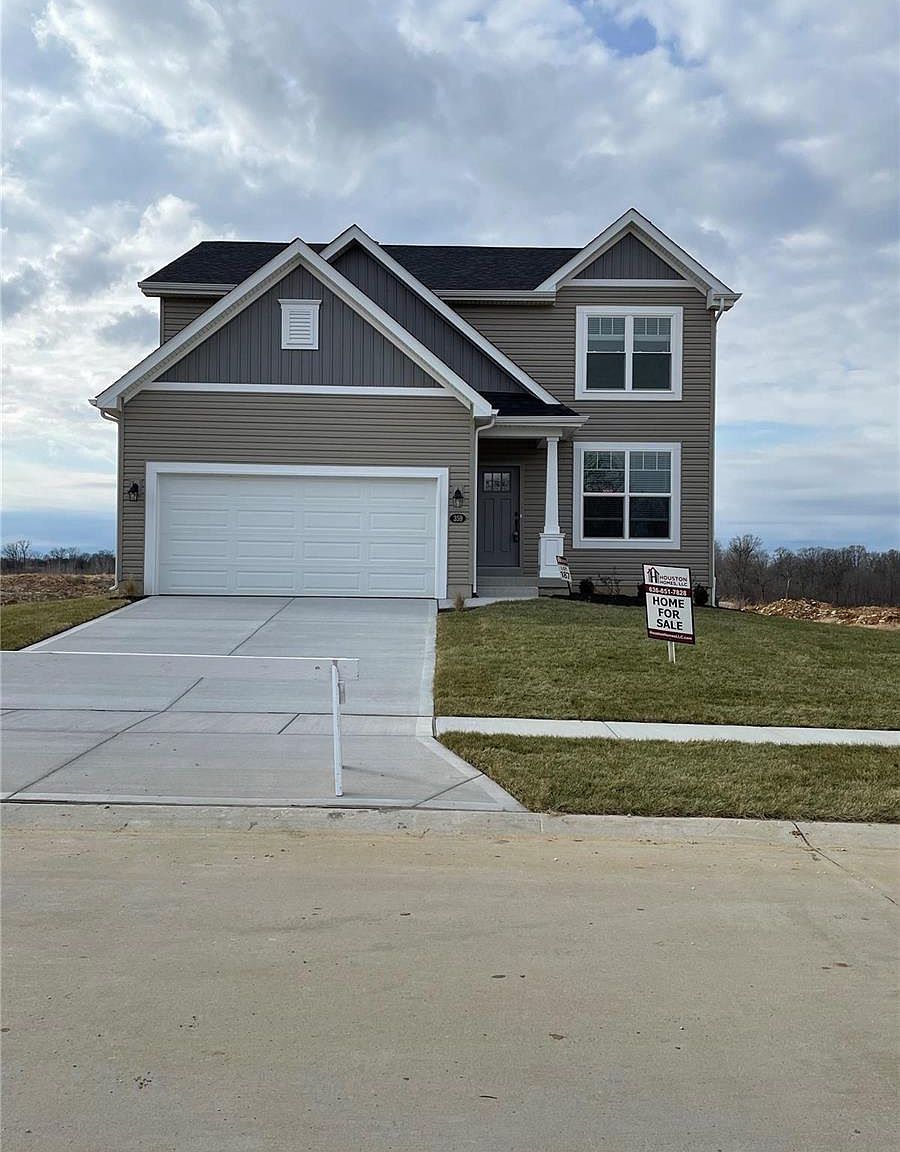 359 Valley Bluff Dr, Wentzville, MO 63385 | Zillow