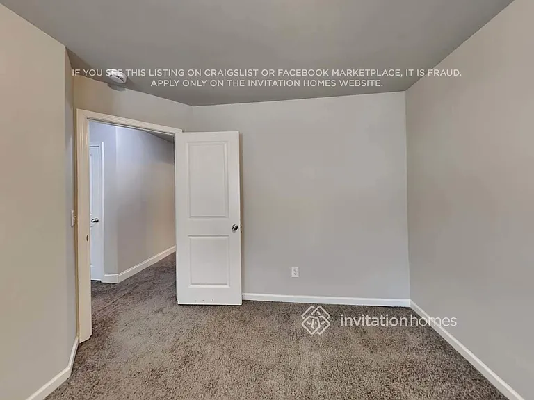 991 Alder Grove Trce — Photo 14
