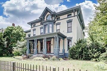 Old Town East Beauty