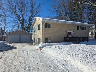 204 2nd St NW, Hinckley, MN, 55037
