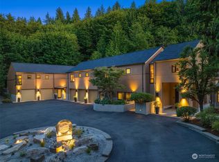 27015 SE Old Black Nugget Rd, Issaquah, WA 98029