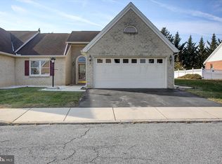 1212 Brandon Dr, Chambersburg, PA 17201