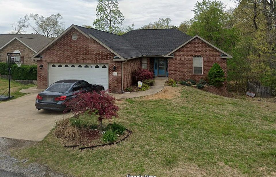 1st image of 8 Ramsey Dr