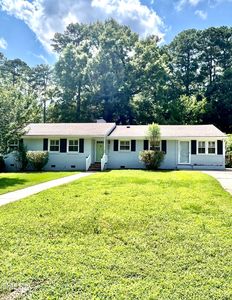 808 Ravenwood Dr, Raleigh, NC, 27606