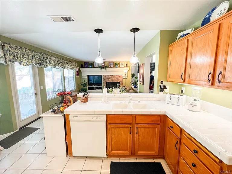 11144 Corsica Ct — Photo 22