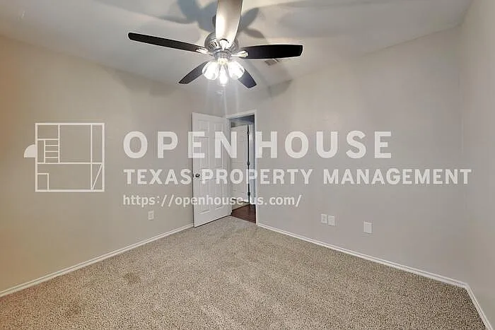 2901 Frontier Ln — Photo 15