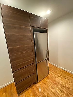 1st image of 1714 2nd Ave #4C