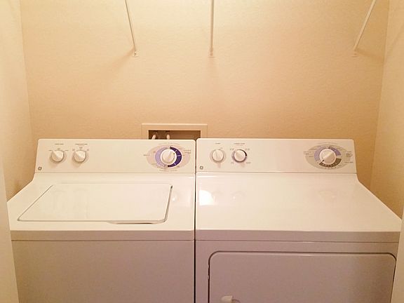 Full Size Washer/Dryer!