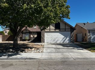 45064 Colleen Dr, Lancaster, CA 93535