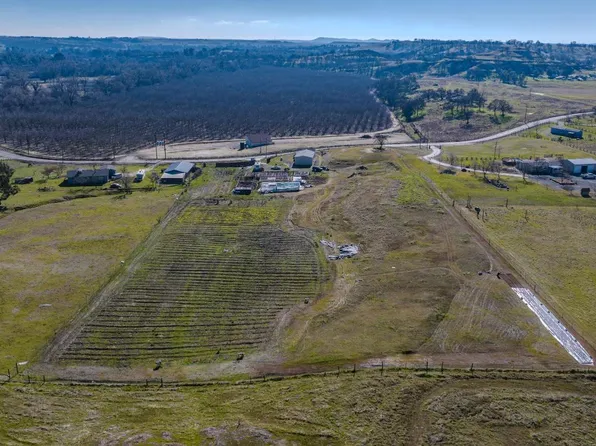 10871 Milton Rd, Valley Springs, CA 95252