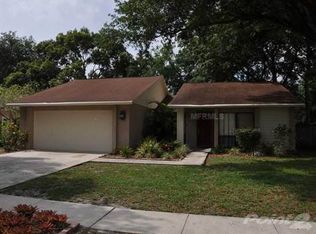 4806 Fox Hunt Dr, Tampa, FL 33624