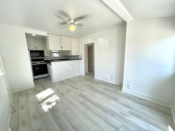 5th image of 1168 Hornblend St #1170