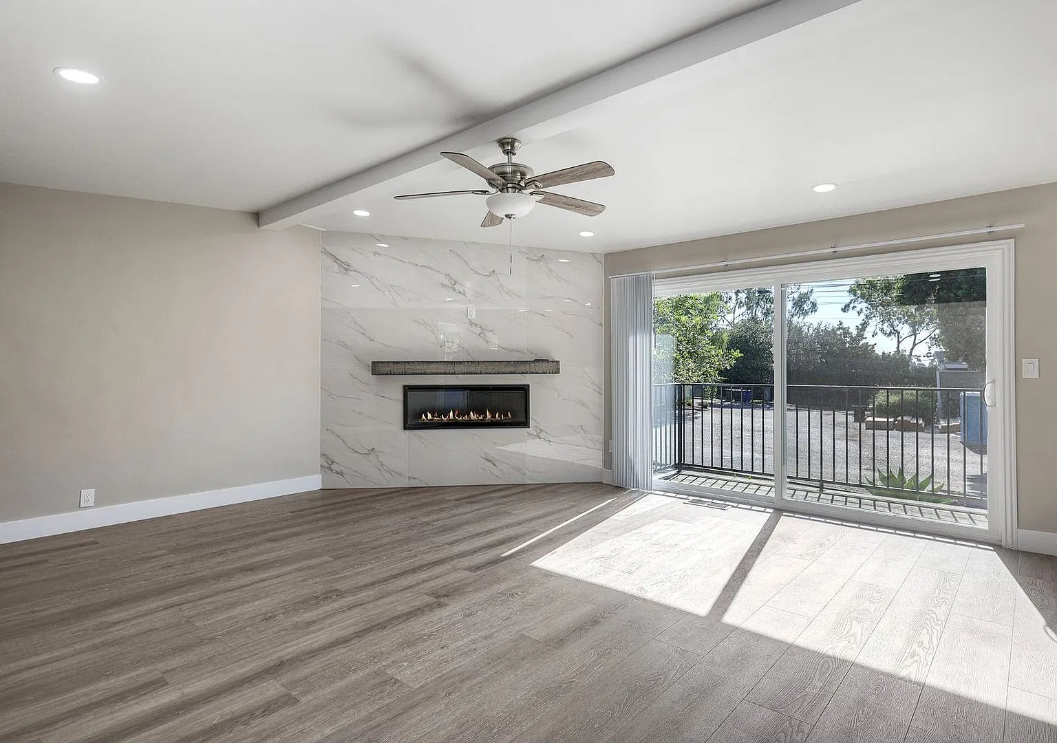 Club View Terrace — Photo 1