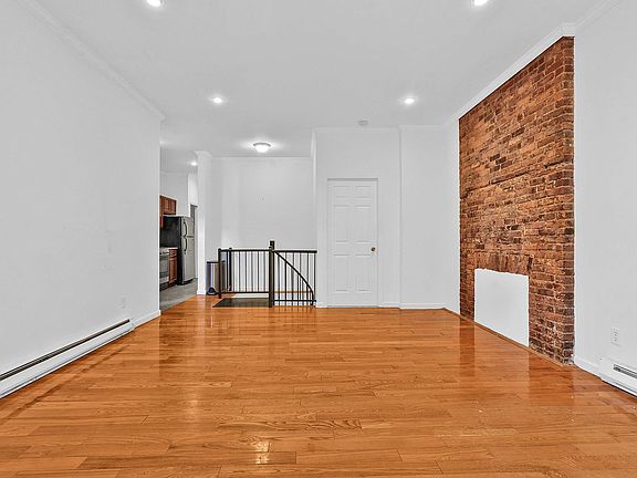 5th image of 888 Carroll St APT 2