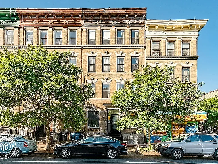236 Irving Ave #1R — Photo 19