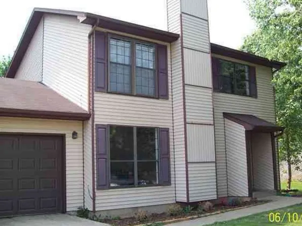 967 Timberwood Dr, Radcliff, KY 40160