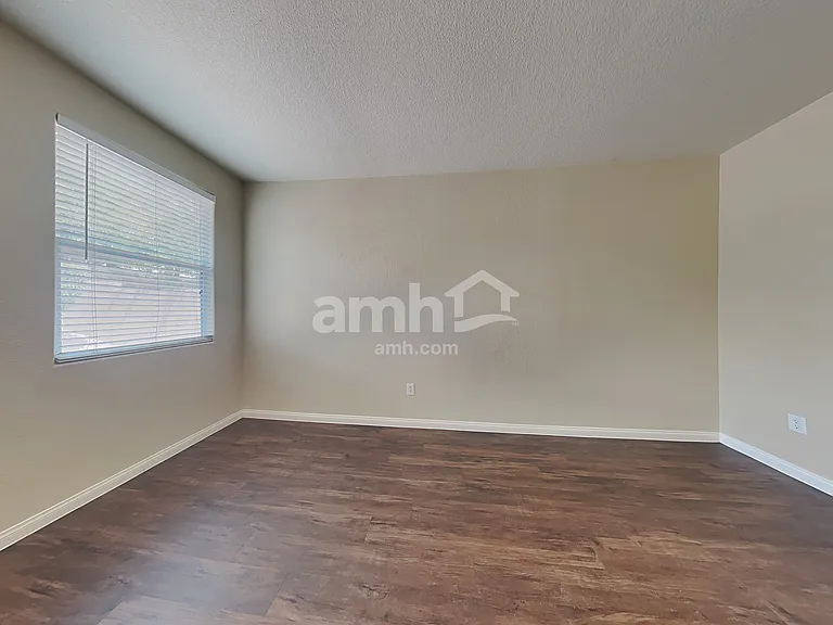 6709 Sand Swallow St — Photo 7
