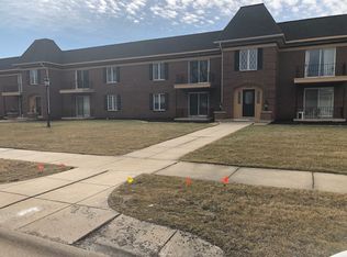 1218 Camellia Dr APT 16, Munster, IN 46321