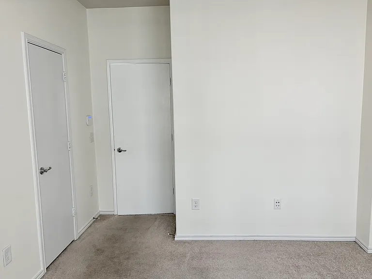 4329 Stromquist St — Photo 13
