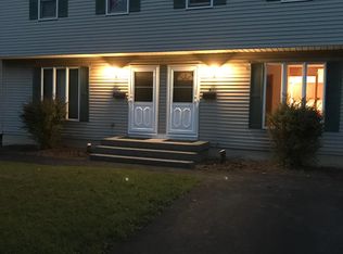 7 Dudley Ave, Cohoes, NY 12047