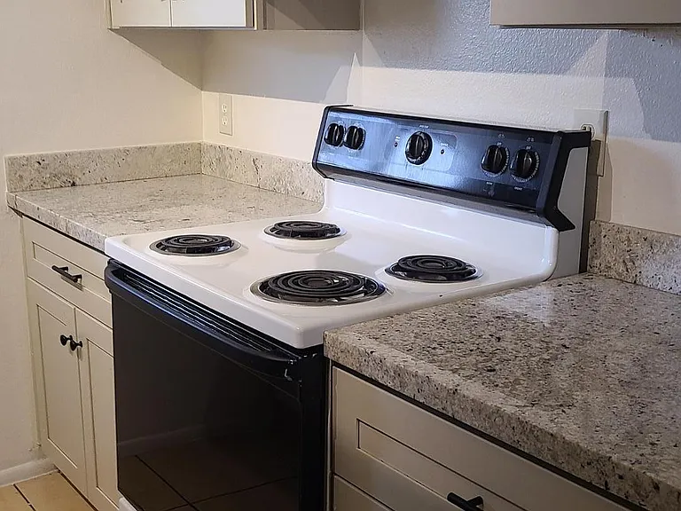 1345 E Campbell Ave #5 — Photo 1