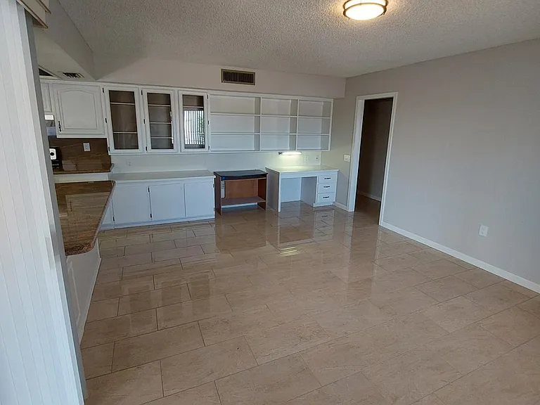 13204 W Hyacinth Dr — Photo 22