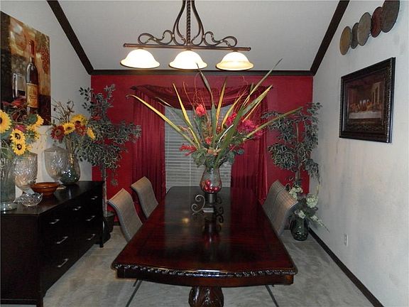 5th image of 1511 Weeping Willow Ln