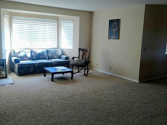 3rd image of 58526 San Marino Ave