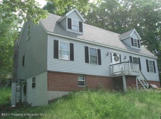 3536 Pine Ln, Bushkill, PA 18324