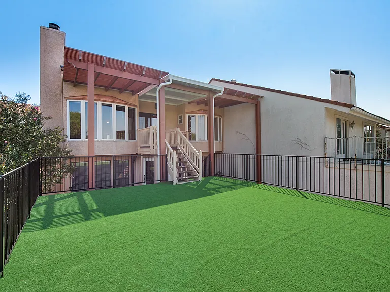 3402 Augusta Blvd — Photo 3