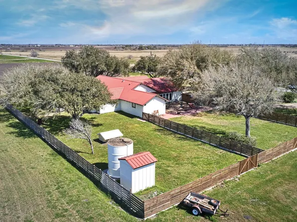 9795 County Road 2249, Sinton, TX 78387