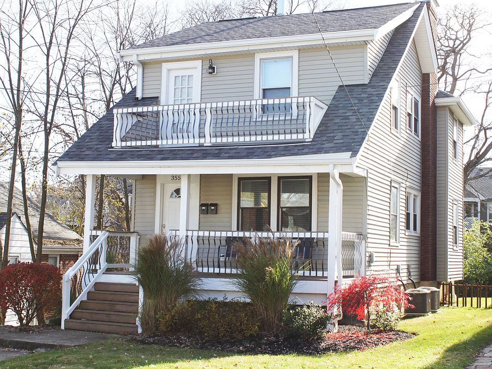 1st image of 3551 Harrow Ave #1