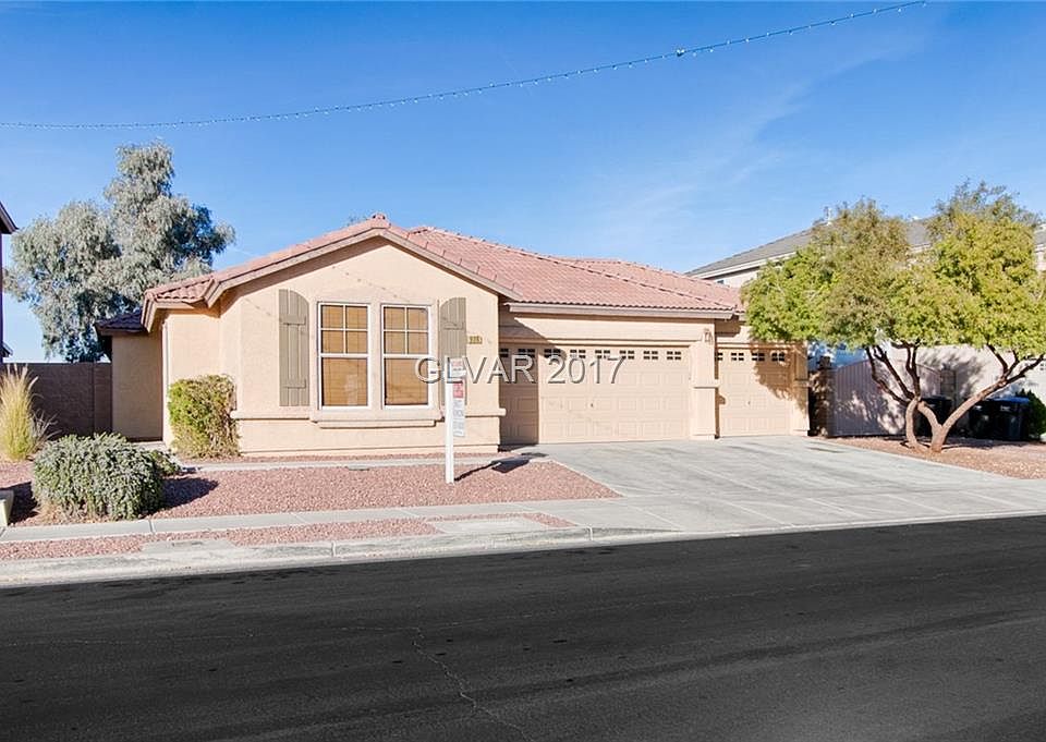 1st image of 936 San Carlos Creek Ln