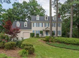 8204 Oak Leaf Ct, Raleigh, NC 27615