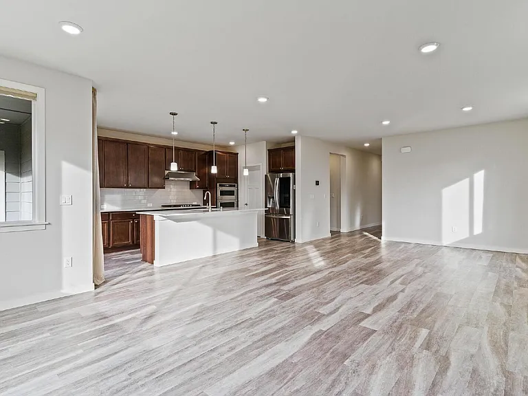 18130 133rd Ave E — Photo 20