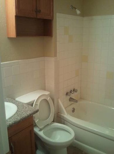 2nd image of 5417 Carr St