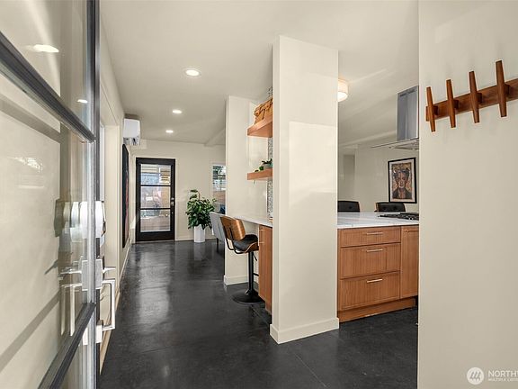 4th image of 4741 36th Avenue S #A