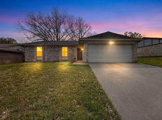 733 Reveille Rd, Fort Worth, TX 76108