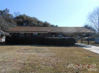 403 Holly St, Ocean Springs, MS 39564