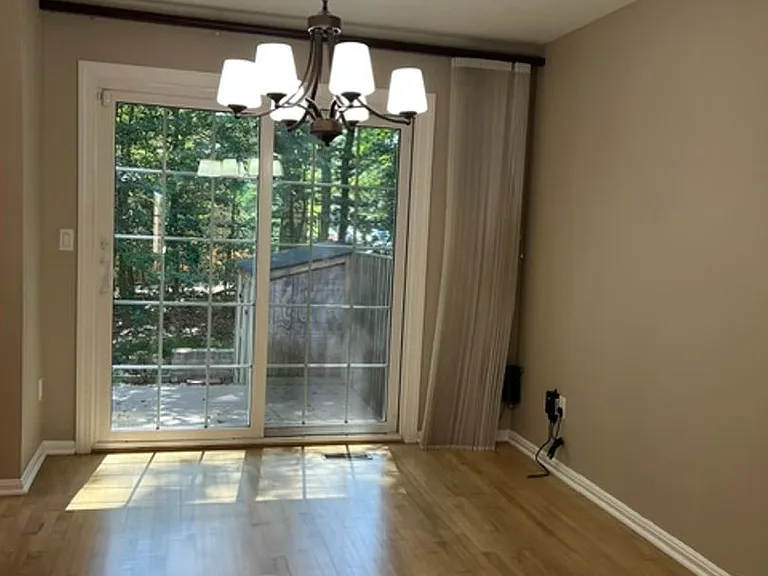 11737 Dry River Ct — Photo 7