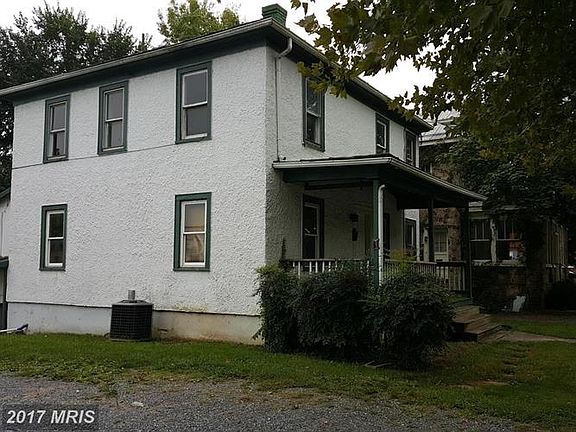 4th image of 813 N Royal Ave