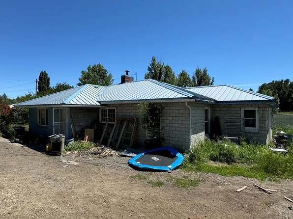 2976 Hope St, Klamath Falls, OR 97603