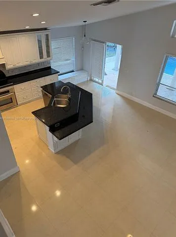 1552 NW 135th Ave — Photo 11