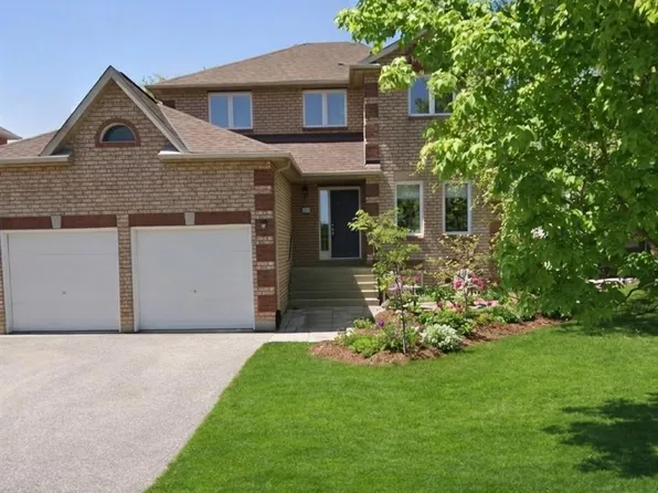 304 Daniel Cres, Centre Wellington, ON N0B 1S0