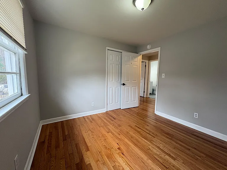 4635 Thornwood Rd — Photo 7