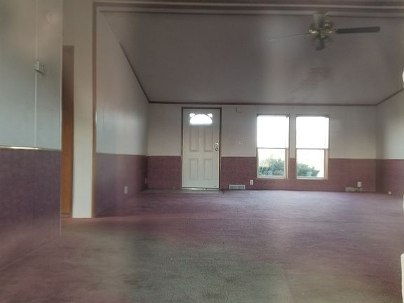 Additional Living Room